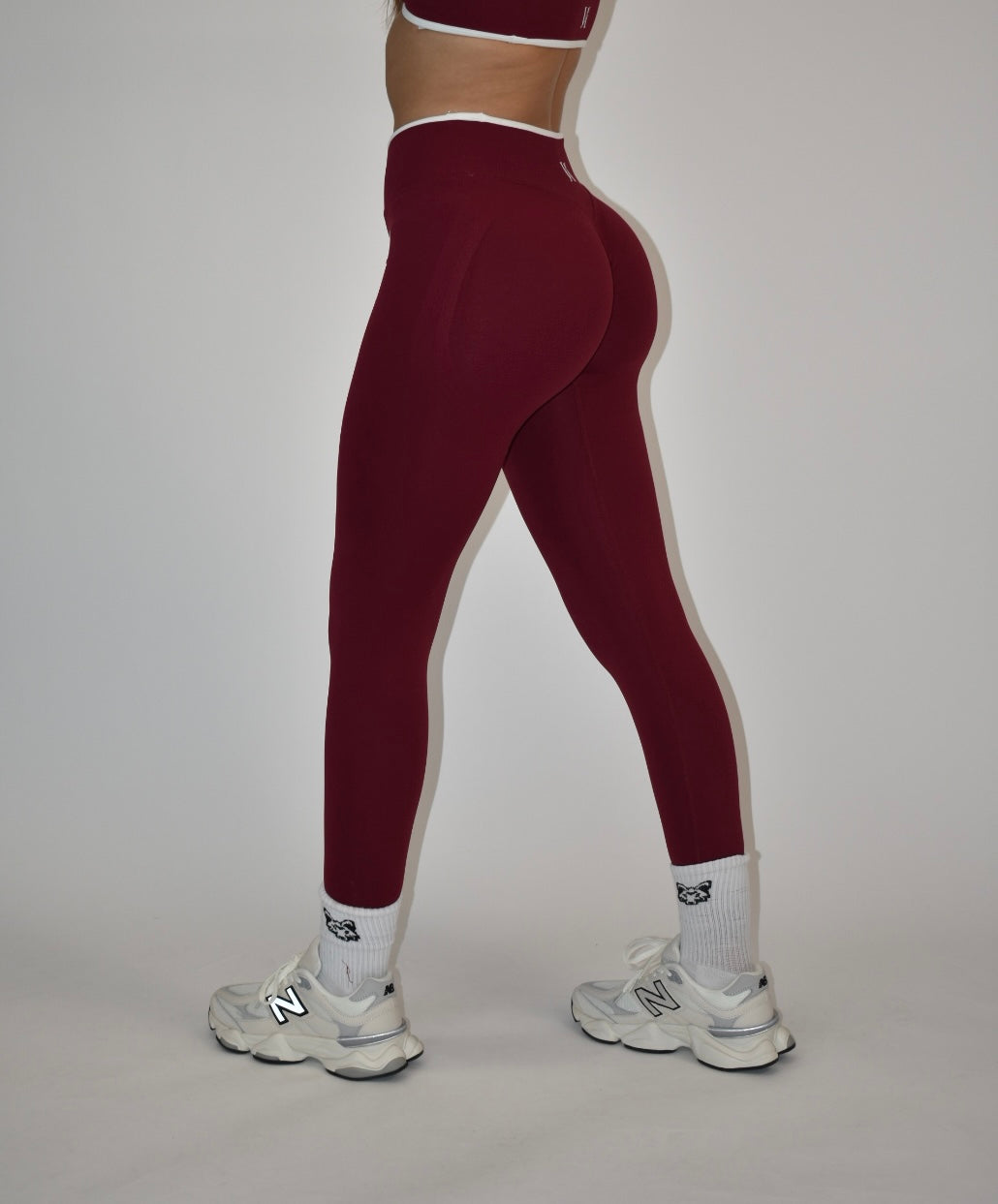 Motion Wine Red Leggings