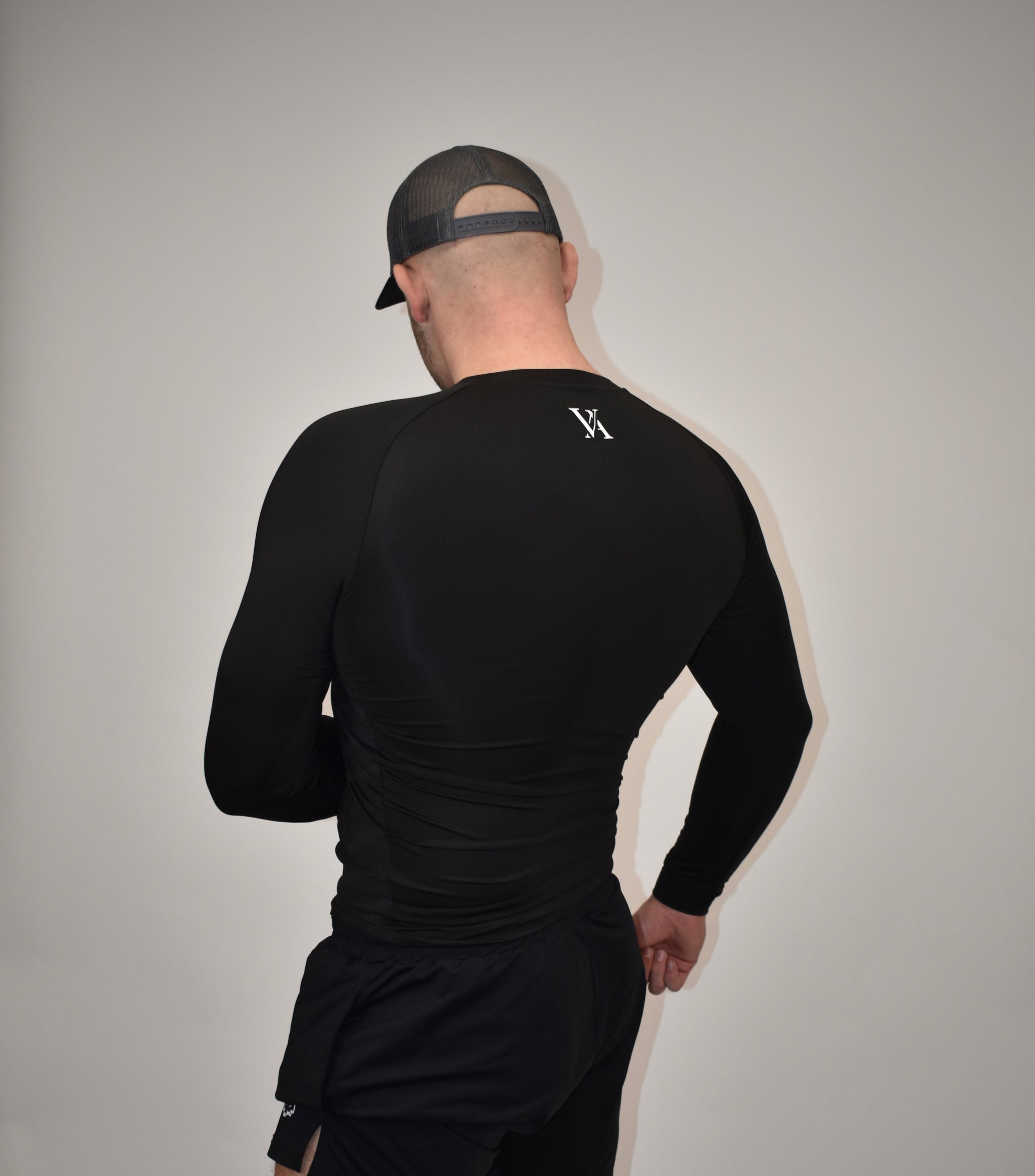 Apex Black Long Sleeved Compression Shirt