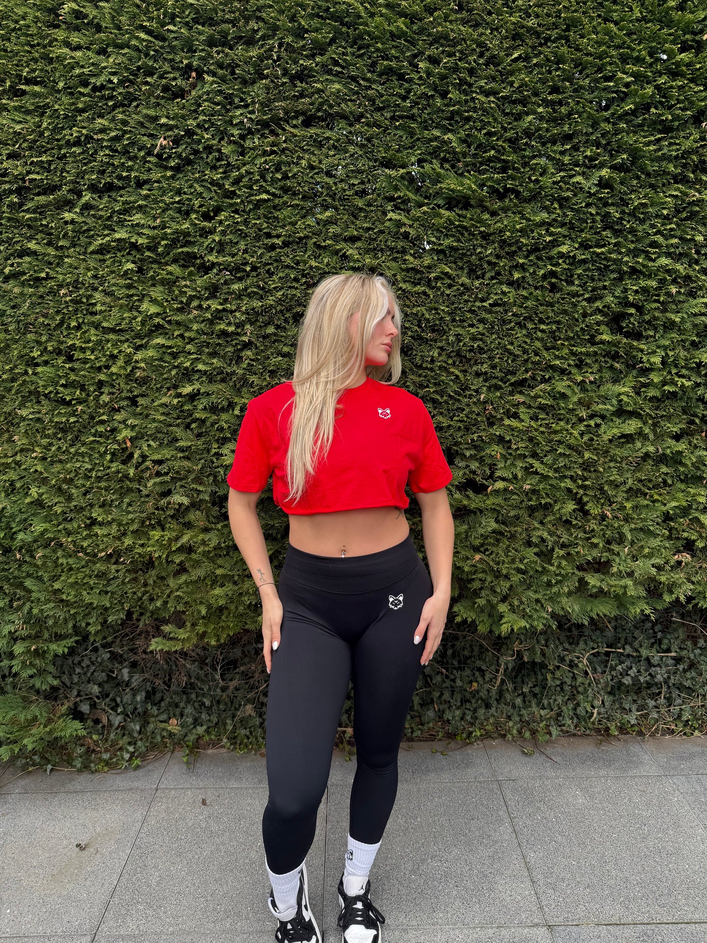 Cherry red Pulse cropped top